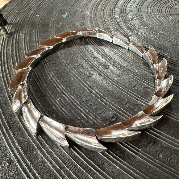 VINTAGE TAXCO MEXICAN SILVER 16” STATEMENT NECKLACE - Picture 6 of 9